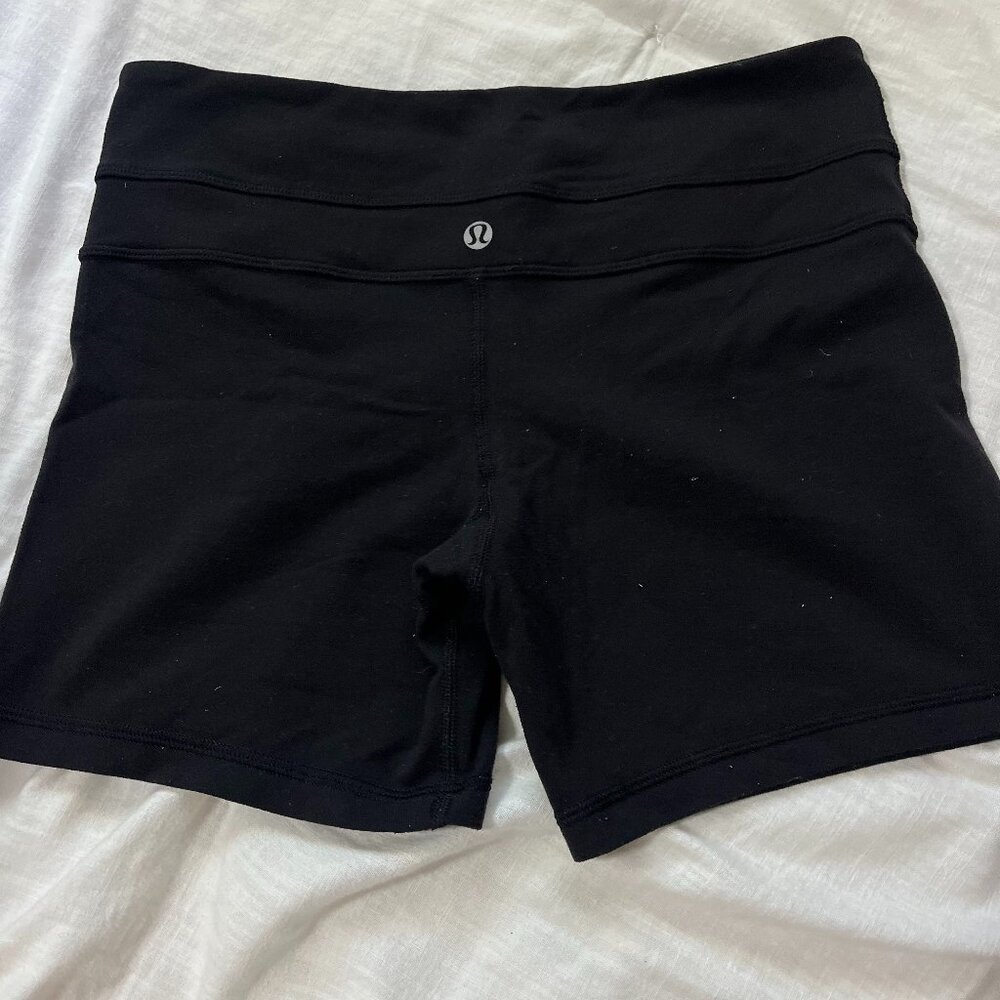Lululemon biker shorts